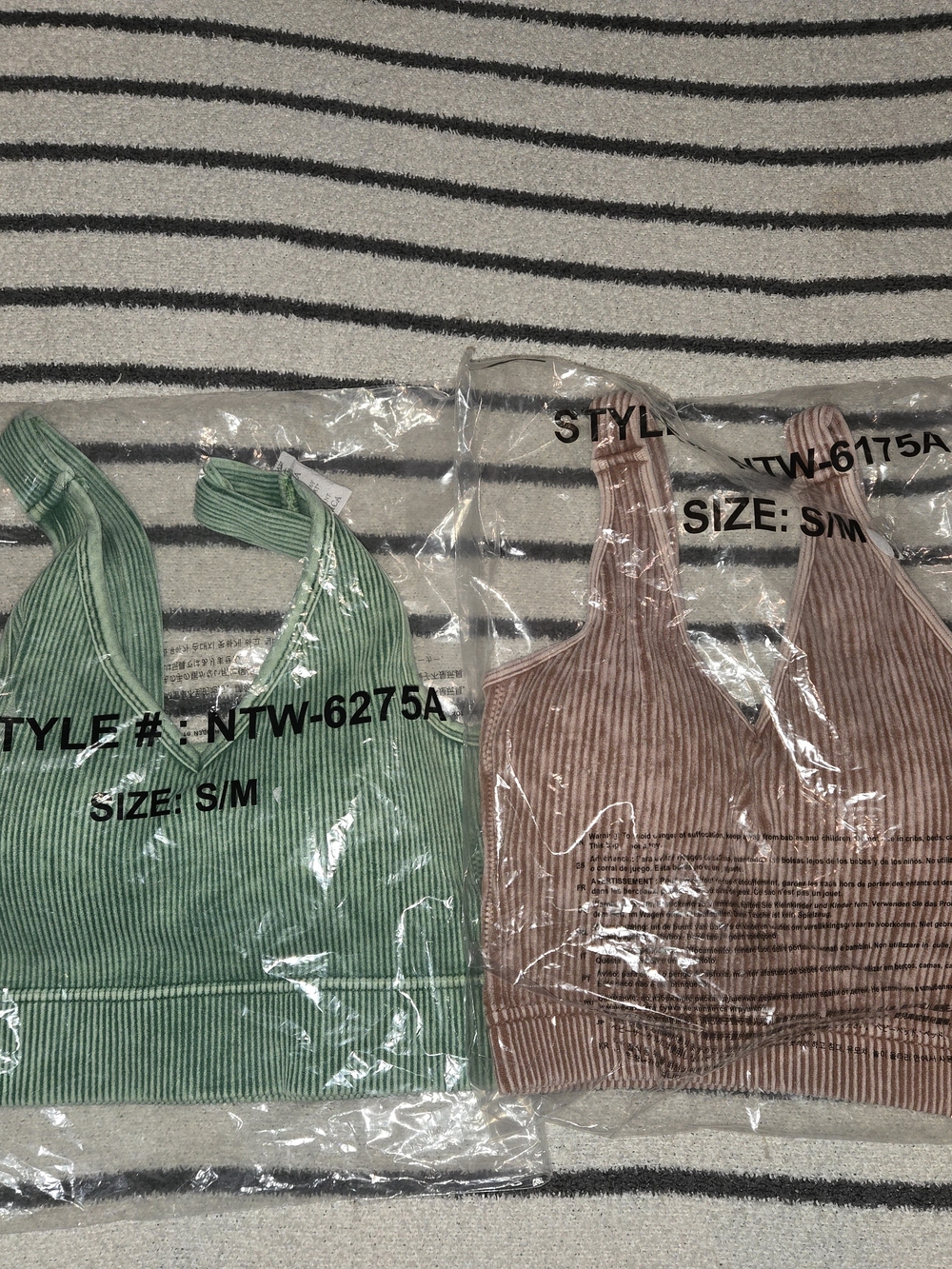 Zenana Outfitters Ribbed V-Neck Crop Bras in Green and Mauve